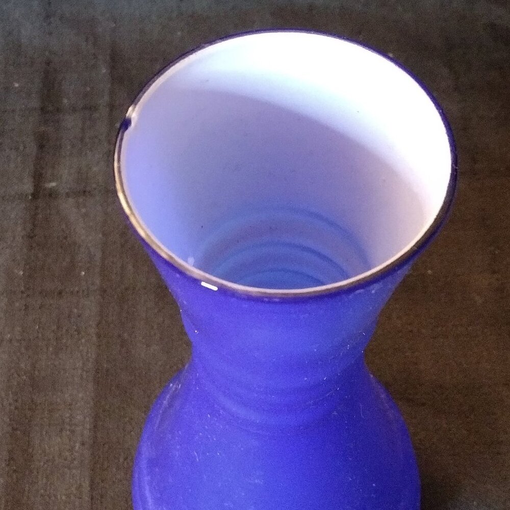 Italian Blue Glass Trophy Vase - Picture 3 of 6
